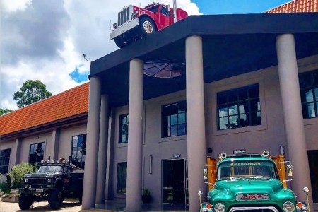 American Old Trucks - Museu do Caminhão