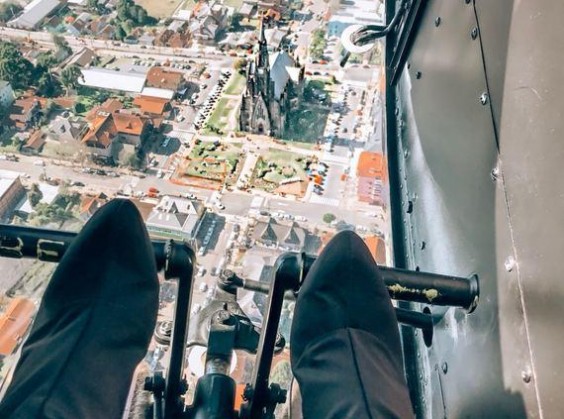 Passeio de Helicóptero (Tri Táxi Aéreo) - Foto 6 de 1