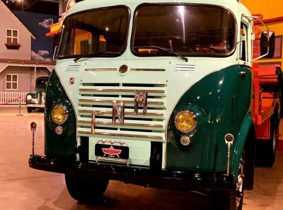 American Old Trucks - Museu do Caminhão - Foto 10 de 1