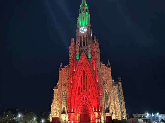 Catedral de Pedra  - Foto 18 de 1